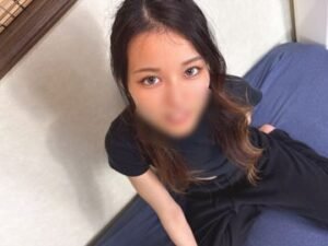 【完全素人&初撮り】超スレンダー美人♡超敏感体質で巨根チ○ポ挿入で悶絶。彼氏より気持ちいいヤバイの連呼…何度もイキまくりの中出しハメ!※特典有り※ 1785408984.4