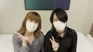 ERIKA - 外国人人妻&可愛過ぎる男の娘のご奉仕3P&アナル拡張プレイ player_thumb-23